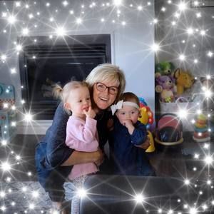 Meet your Posher, Suzanne